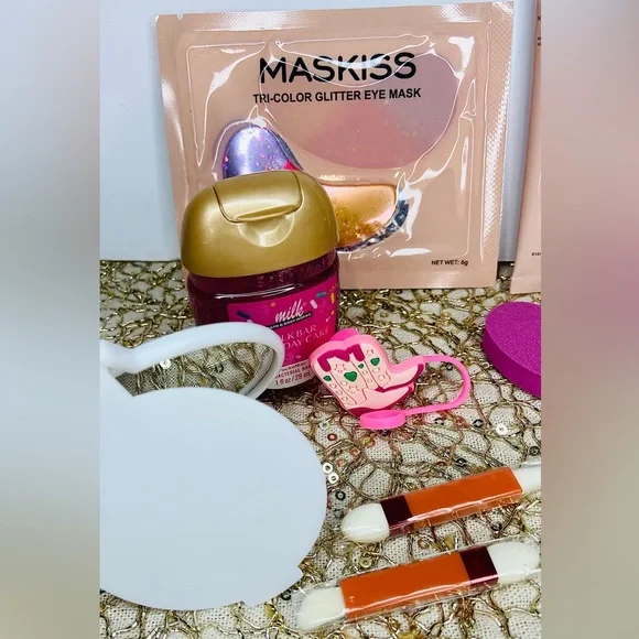 2 Grown Alchemist Skincare Collection with  + 12 items - Picture 4 of 6